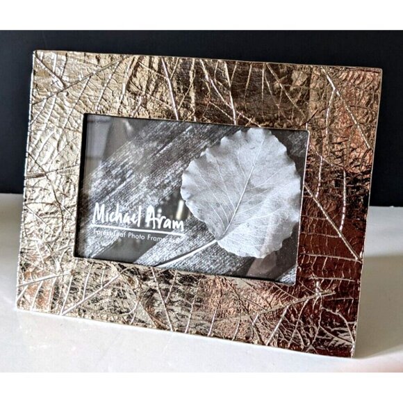 Michael Aram Designer Photo Frame Forest Leaf Cast Metal Silver Color 4 * 6 in - Picture 1 of 16